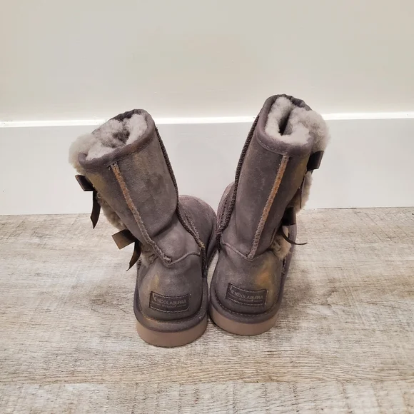 Koolaburra By Ugg Women's Gray Victoria Short Boot Size 6 $100 - Picture 6 of 9